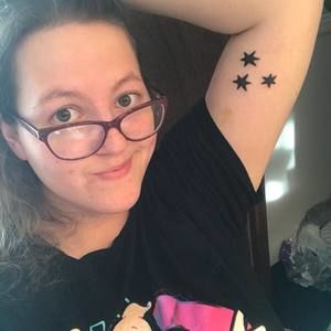 Meet your Posher, Laura